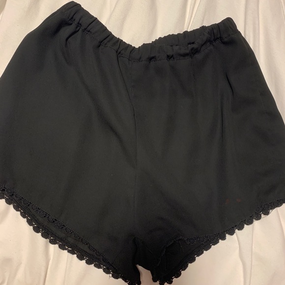 Shorts for sale! - Picture 2 of 8